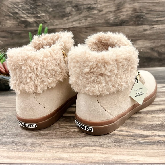 NIB Cole Haan Nantucket Cozy Ankle Boots Bootie - Picture 7 of 14